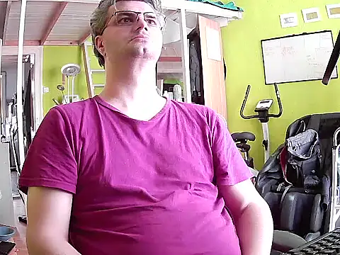 stary-w-kalesonach online show from September 13, 10:26 am