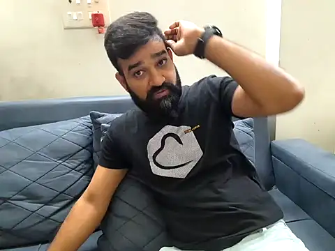 fuck buddiess online show from February 2, 1:55 am