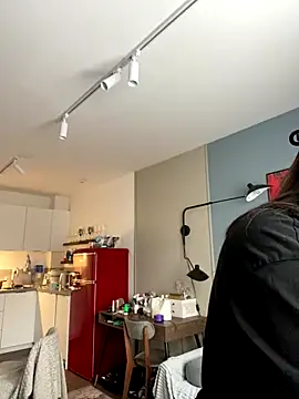 Kiss My Body online show from October 10, 11:09 am