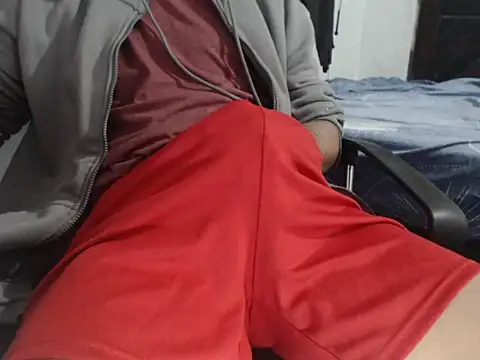 rodrigoalcantara online show from June 2, 10:01 pm