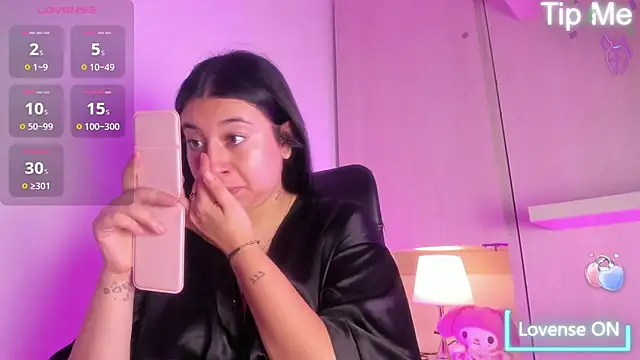 BrianaaTaylor online show from September 28, 1:16 pm