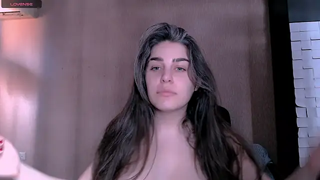 Snapshot of _Roselina_ chatting on November 18, 11:03 am Roselina online show from November 18, 11:03 am