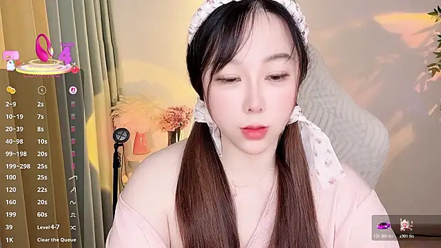 Snapshot of Alano-01 chatting on November 27, 4:03 am Alano-01 online show from November 27, 4:03 am