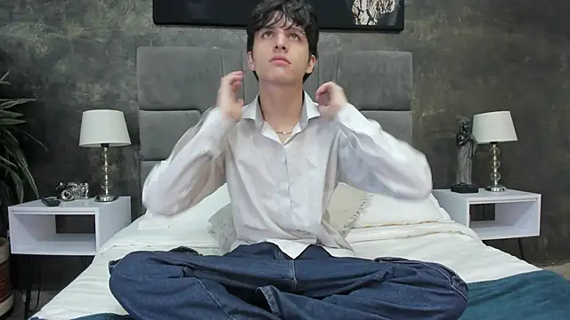 bruce hans online show from October 16, 11:44 am