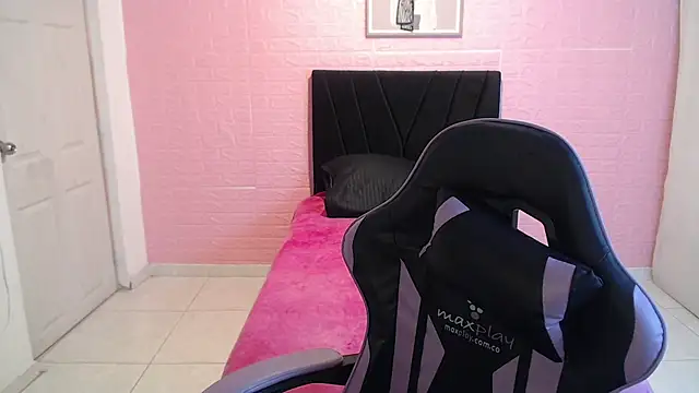 DULCE1609 online show from April 17, 8:23 pm