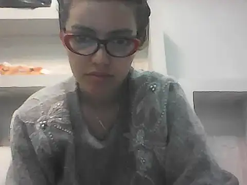 VittoriaTaylor online show from February 24, 5:42 pm