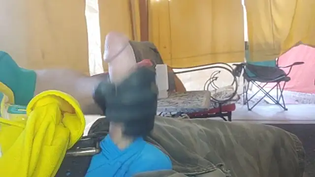 bwcbeat83 online show from April 22, 1:08 am