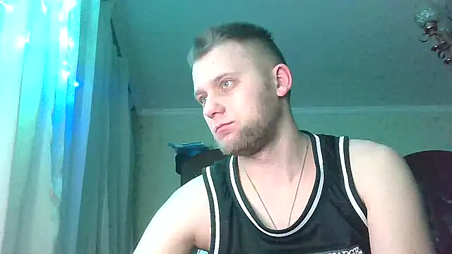 Snapshot of HunterOnBoobs chatting on February 22, 8:31 pm HunterOnBoobs online show from February 22, 8:31 pm