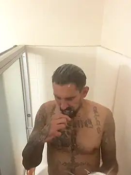 hornycouple818 online show from November 20, 7:19 am