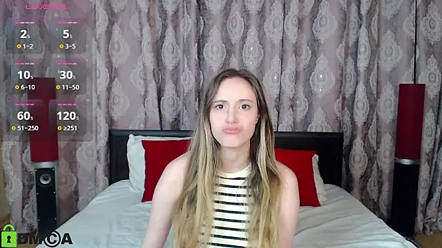 blondyriss online show from February 12, 5:26 pm