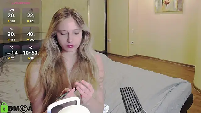 blondyriss online show from September 15, 5:24 pm