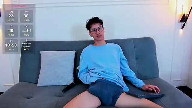 Cum hunters online show from October 30, 4:25 am