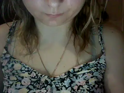 Allie Janet online show from January 20, 7:04 am