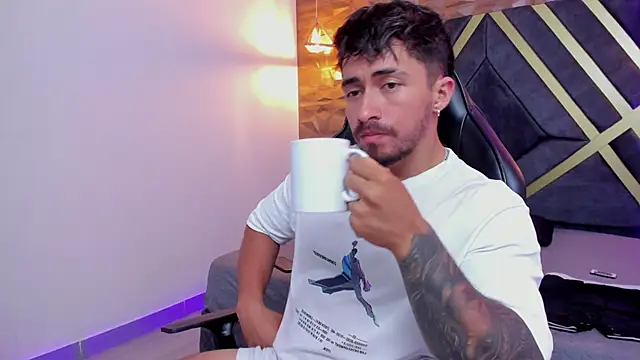 Brad Summer online show from March 30, 11:28 pm