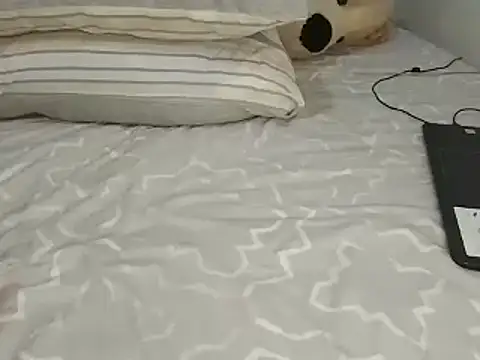 Snapshot of Chandy012 chatting on November 1, 2:08 pm Chandy012 online show from November 1, 2:08 pm