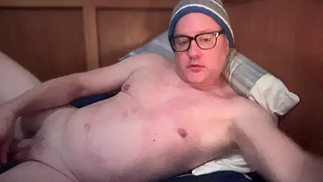 Snapshot of __DR3W__ chatting on November 20, 5:12 pm DR3W online show from November 20, 5:12 pm