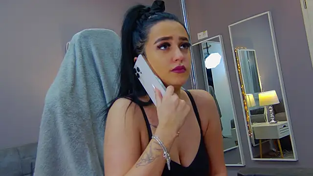 Snapshot of Eva_Lovvia_ chatting on February 6, 10:10 pm Eva Lovvia  online show from February 6, 10:10 pm