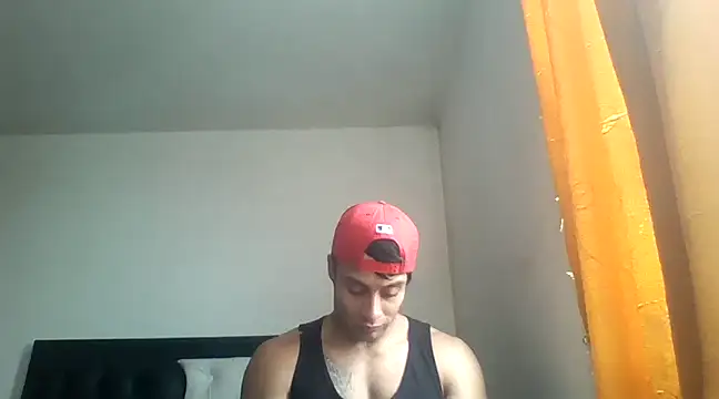 Snapshot of davidcr89 chatting on January 30, 6:43 pm davidcr89 online show from January 30, 6:43 pm