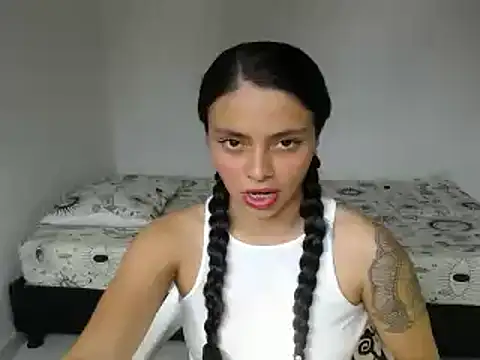 lana roman online show from January 21, 8:11 pm