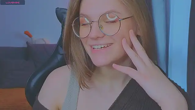  JessieVibes online show from March 24, 1:05 pm