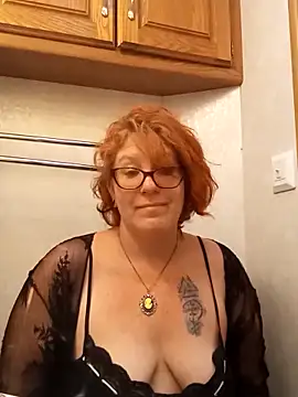 Snapshot of Velvet_Hex chatting on April 12, 6:46 pm Velvet Hex online show from April 12, 6:46 pm