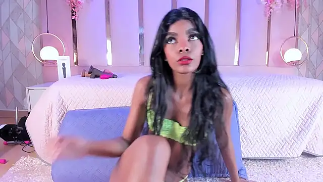 Snapshot of BriannaRoses chatting on January 17, 9:18 pm BriannaRoses online show from January 17, 9:18 pm