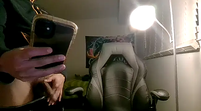 Snapshot of PerroDemonioHot chatting on February 11, 6:30 am PerroDemonioHot online show from February 11, 6:30 am