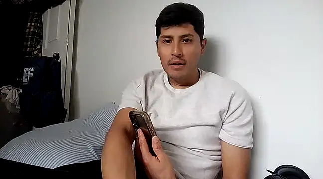 Snapshot of PerroDemonioHot chatting on March 13, 7:50 pm PerroDemonioHot online show from March 13, 7:50 pm