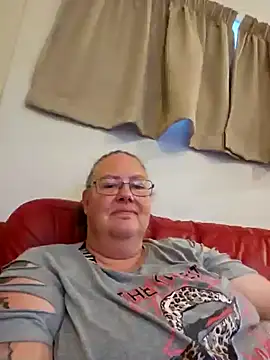 k1w1bbw online show from February 9, 6:22 am