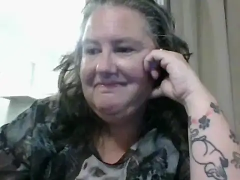 k1w1bbw online show from March 2, 7:32 am