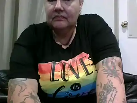 k1w1bbw online show from March 22, 10:17 am