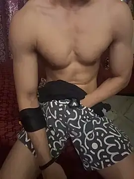 hot hunk boy online show from June 26, 6:07 am