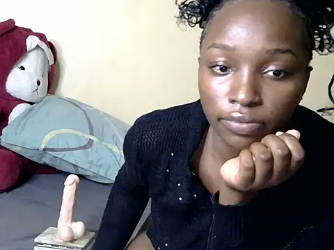Vprettieeer online show from June 10, 12:44 am