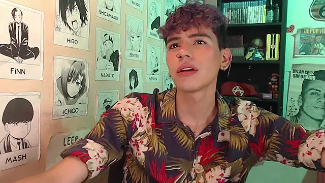 Mickey Magic online show from February 22, 1:55 am