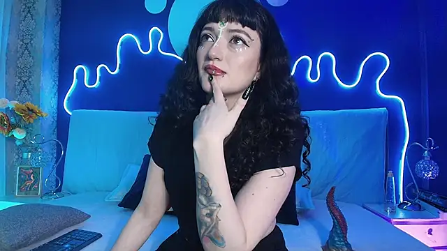 JeanneSabatier online show from March 30, 7:48 pm