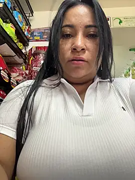 Miia Jazmin online show from May 24, 12:10 pm
