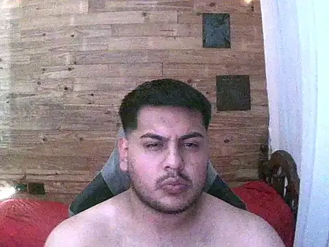 Snapshot of Nicolinoar01 chatting on January 11, 6:51 am Nicolinoar01 online show from January 11, 6:51 am