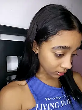 Zoe Sweett18 online show from March 4, 2:06 am