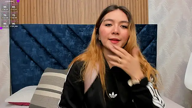 Snapshot of _Zoe_Sweet_ chatting on February 21, 11:22 am Zoe Sweet online show from February 21, 11:22 am