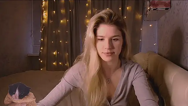 Melissa smith  online show from November 23, 12:05 pm