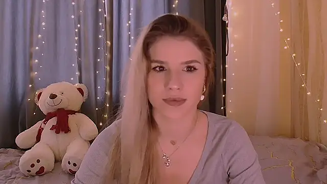 Melissa smith  online show from February 18, 12:45 pm