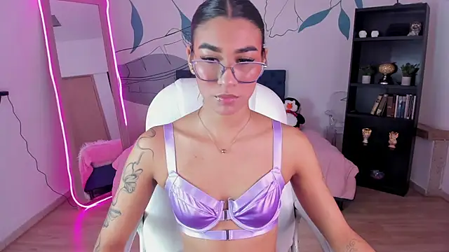 Dana Paula online show from November 30, 11:47 am