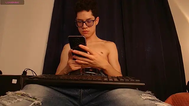 wolfandsky online show from October 8, 11:41 am