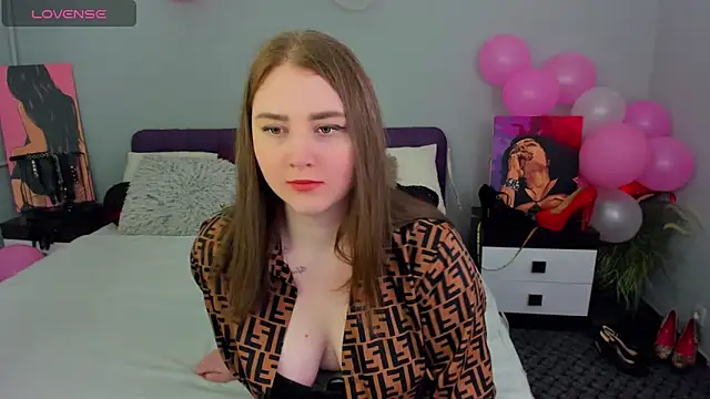 lillyloan4u online show from March 31, 5:35 pm