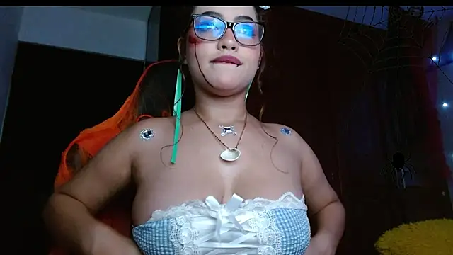 Snapshot of Eyfy_bbs chatting on October 31, 9:38 pm Eyfy bbs online show from October 31, 9:38 pm