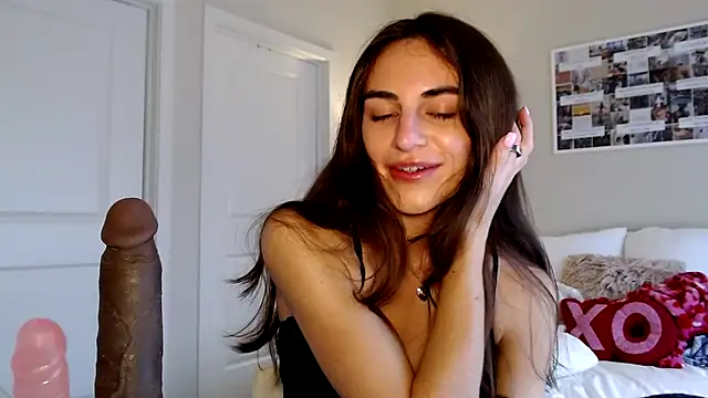 graciesmith27 online show from March 12, 9:45 pm