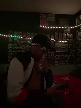 Snapshot of Blade_Ryder666 chatting on February 25, 7:18 am Blade Ryder666 online show from February 25, 7:18 am