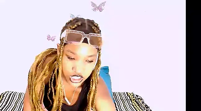 EroticSexyPrada online show from March 10, 5:43 am