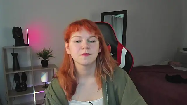 Poppy sunshine online show from January 24, 12:10 pm