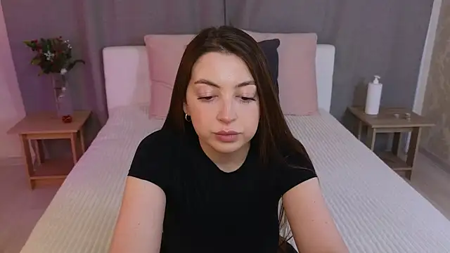 Ann moon   online show from May 31, 4:14 pm